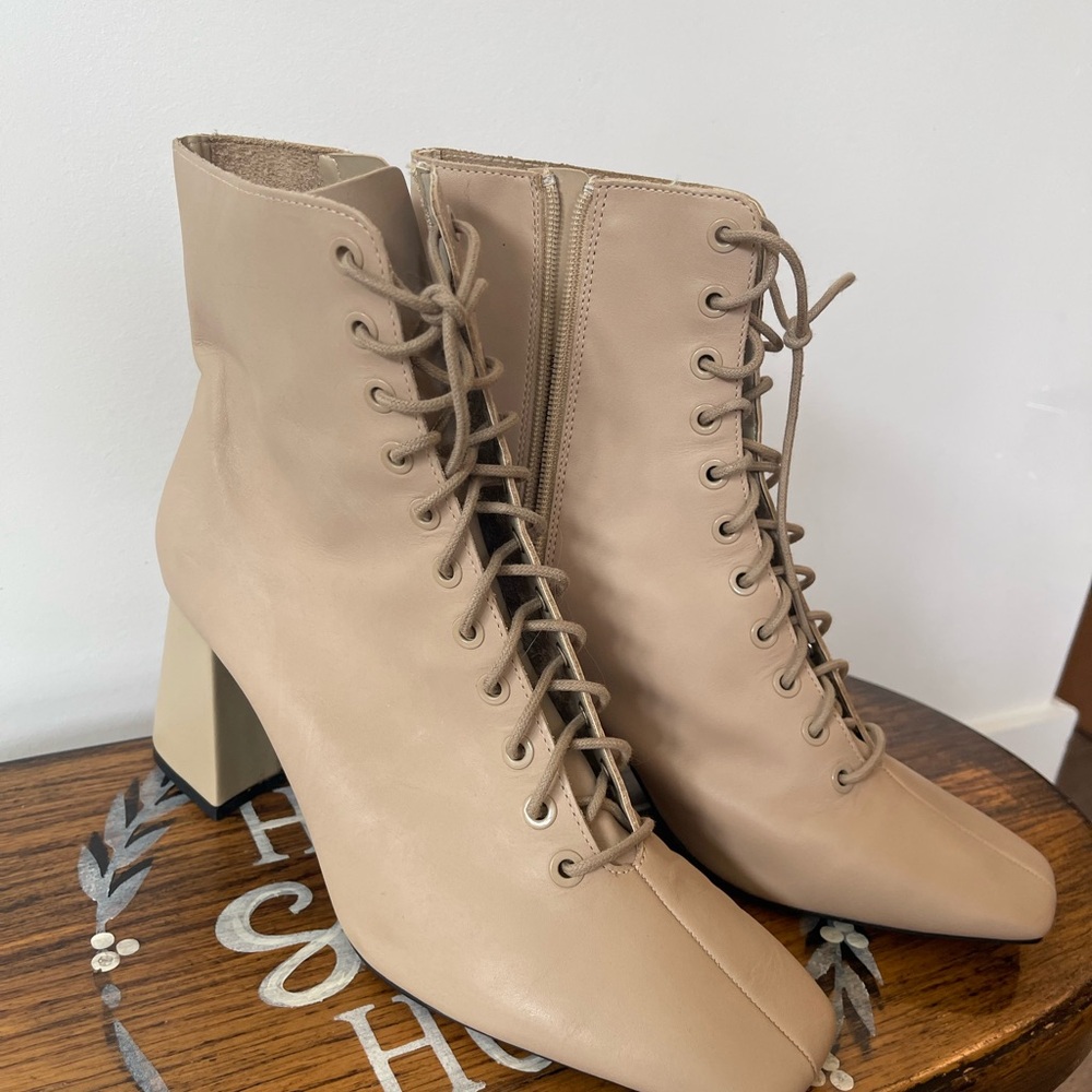 Zara Tan Lace-Up Ankle Boots